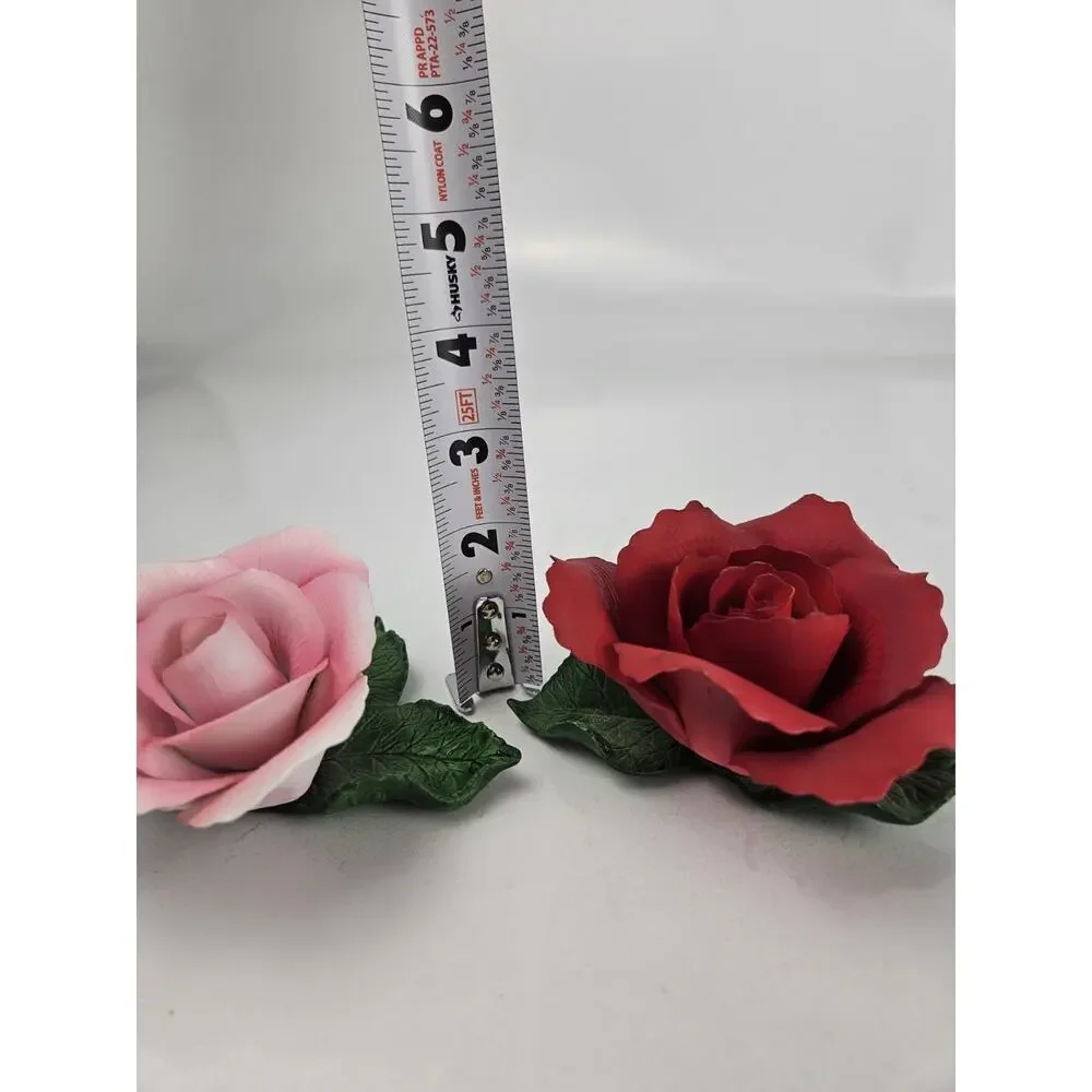Set of 2 Vintage Porcelain Roses - Red & Pink on Green Leaves Figurine - Picture 10 of 10